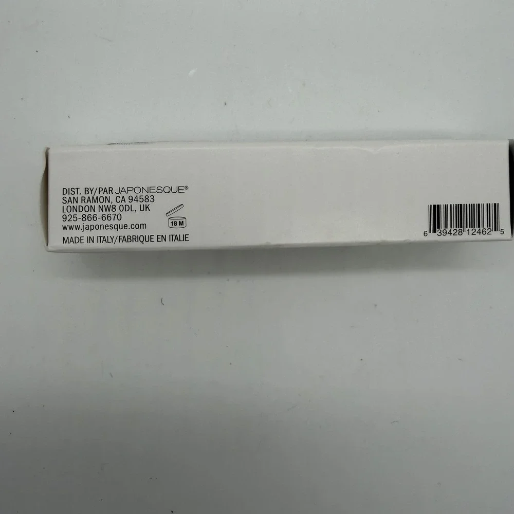 Japonesque Color Correcting Crayon Shade 05 Medium to Dark Complexion